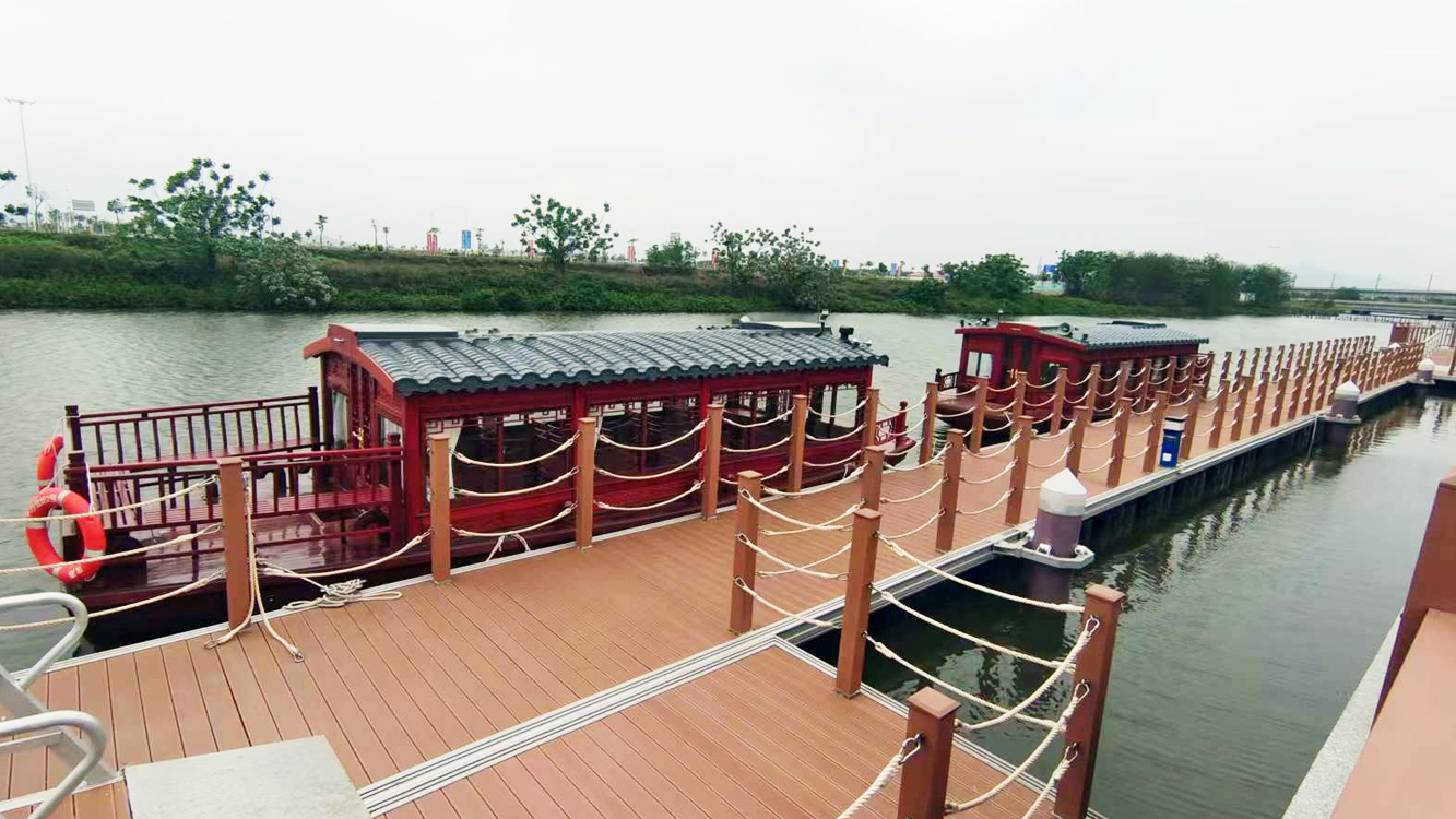 畫舫觀光船碼頭