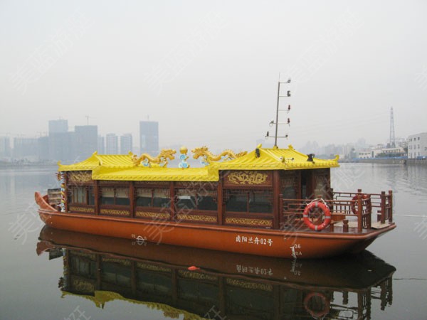 美藍豪華畫舫船前山河試水 成功驗收交付陜西某景區