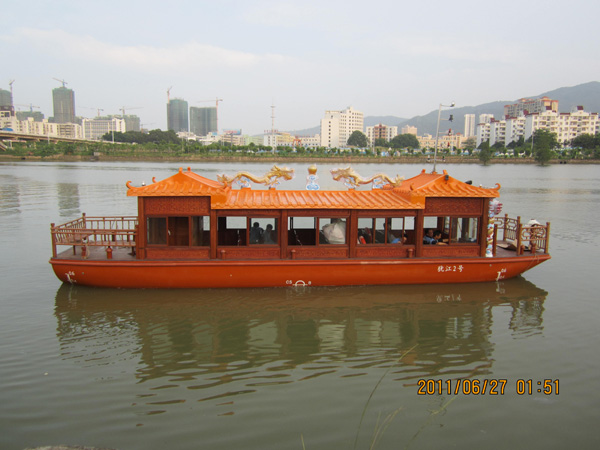 珠海美藍游艇1380豪華畫舫近日試航交付使用