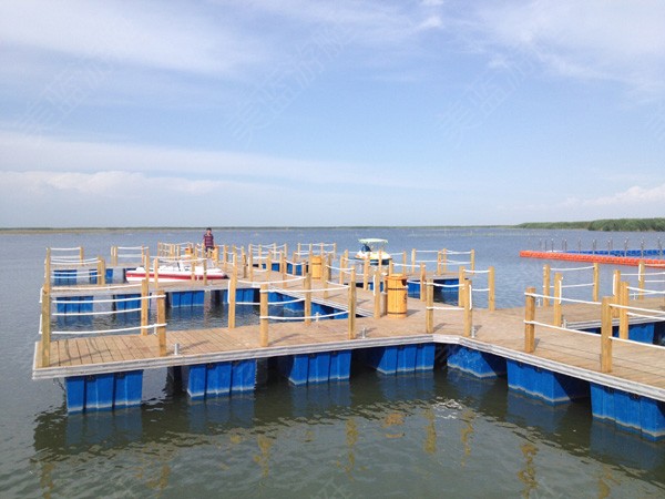 珠海美藍游艇公司承接新疆最大的游艇碼頭工程