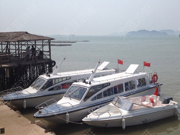 深圳某建材公司訂購美藍公務艇日前交付使用