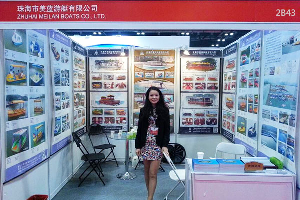 美藍游艇參加2014游博會 船型受熱捧 人氣十足