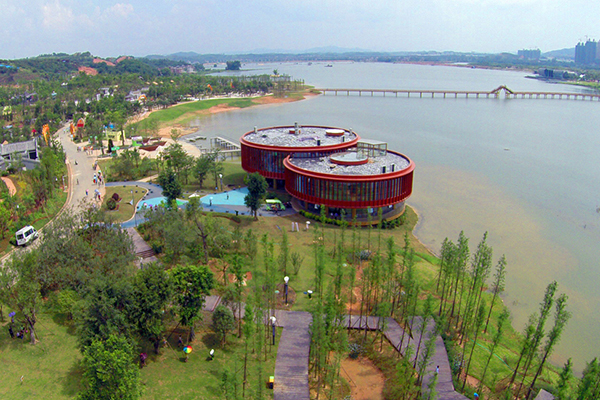乘畫舫游梧州園博園 觀千年古城魅力