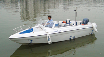 600機動快艇